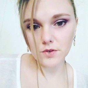 Meet your Posher, Tabitha